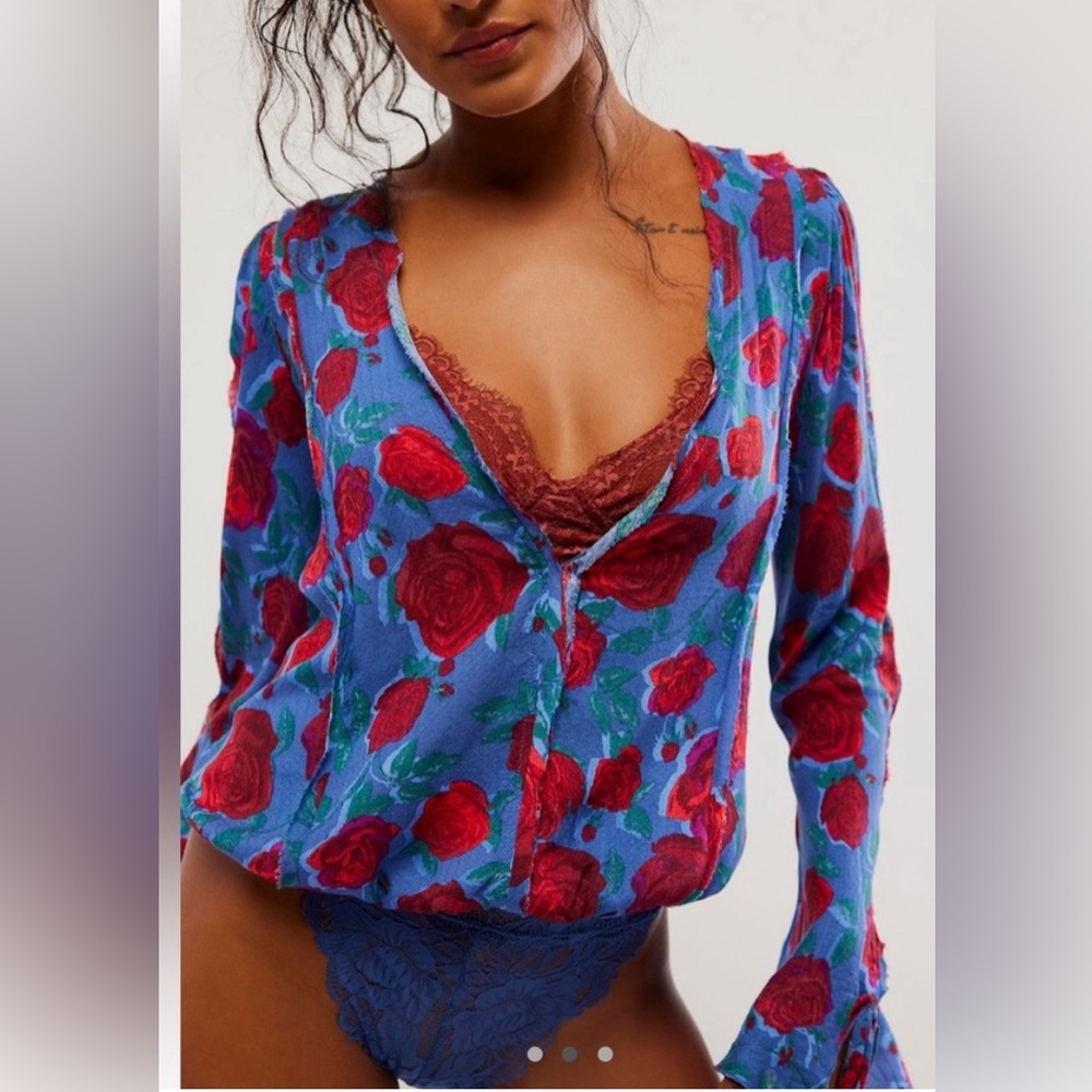 Free People Everything’s Rosy Bodysuit Size XS NWOT